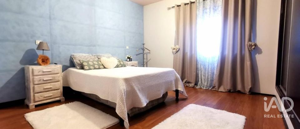 Lodge T5 in Pampilhosa of 292 m²