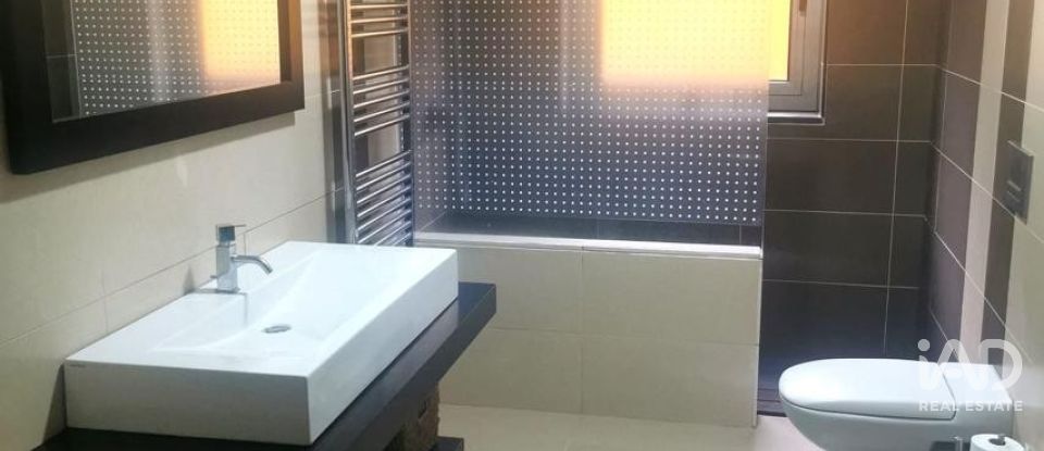 Lodge T5 in Pampilhosa of 292 m²