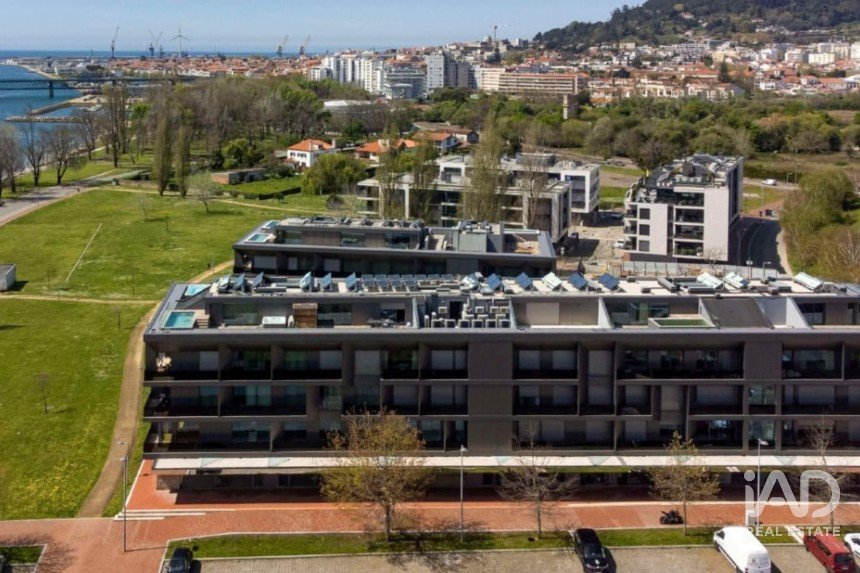 Apartamento T3 em Viana do Castelo (Santa Maria Maior e Monserrate) e Meadela de 237 m²