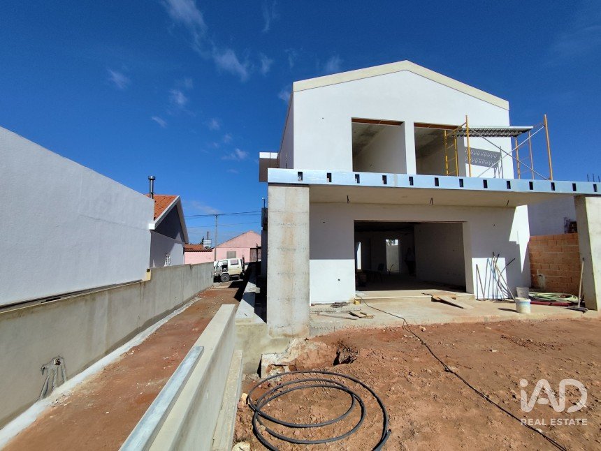 Moradia T3 em Vilar de 225 m²