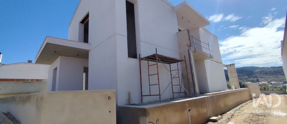 Moradia T3 em Vilar de 225 m²