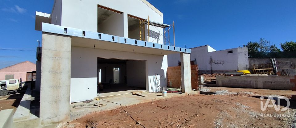 Moradia T3 em Vilar de 225 m²