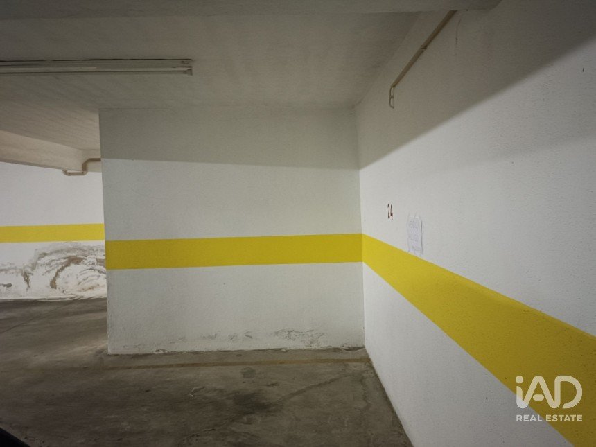 Estacionamento em São Domingos De Benfica de 12 m²