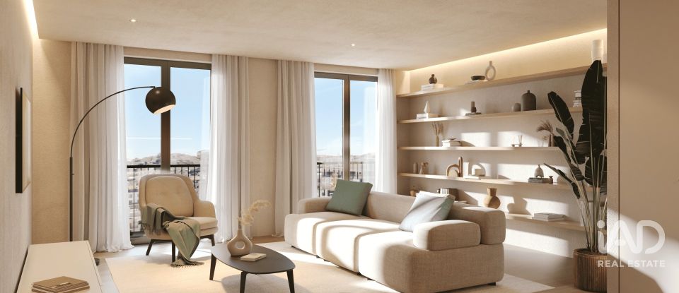 Apartamento T2 em Benfica de 106 m²