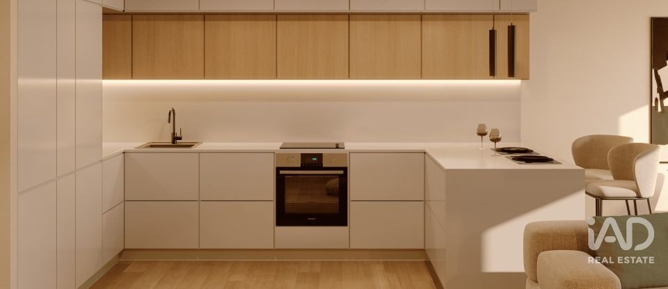 Apartamento T2 em Benfica de 106 m²