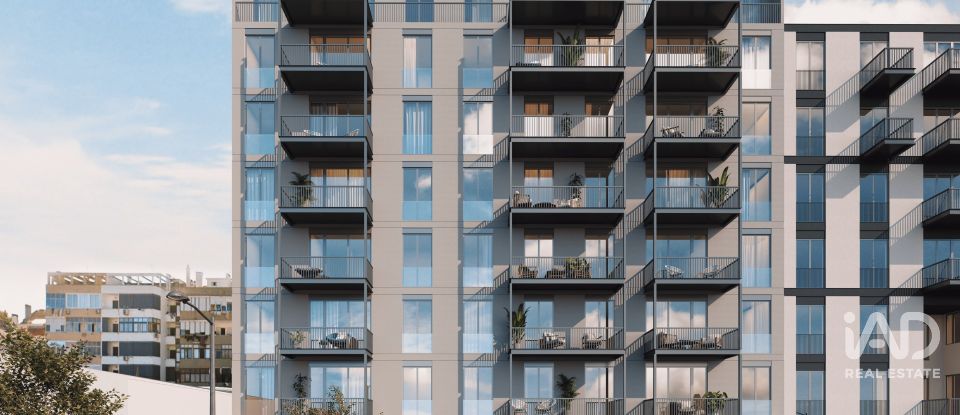 Apartamento T2 em Benfica de 106 m²