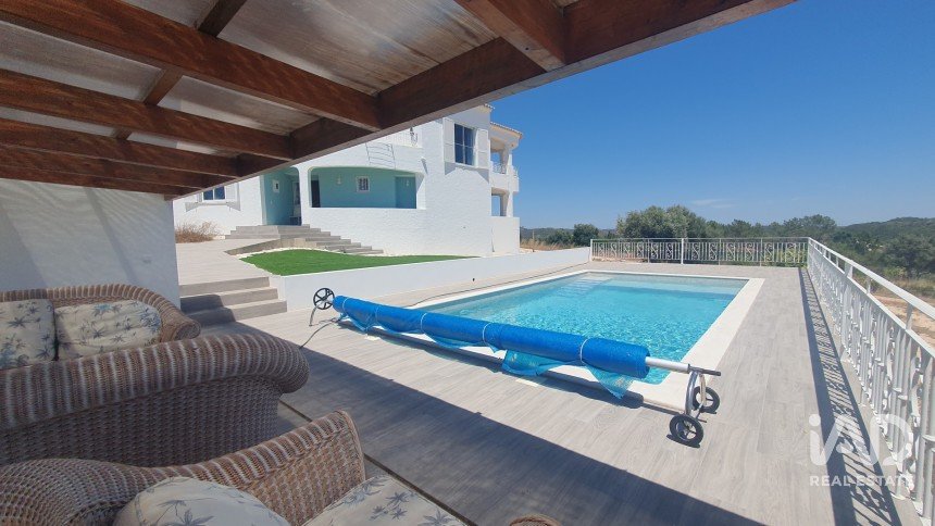 Casa de Campo T4 em Bensafrim e Barão de São João de 250 m²