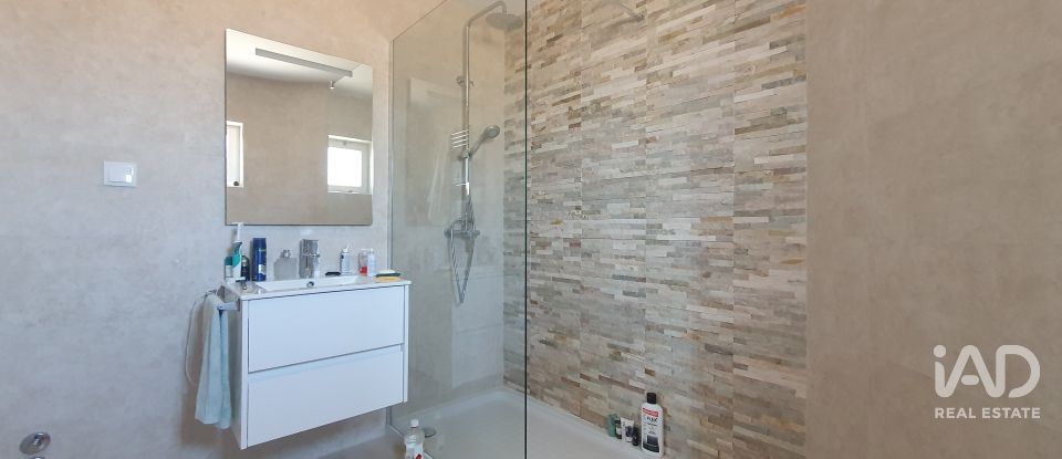 Casa de Campo T4 em Bensafrim e Barão de São João de 250 m²