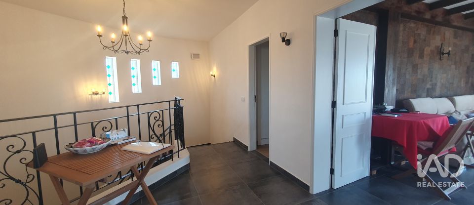 Casa de Campo T4 em Bensafrim e Barão de São João de 250 m²