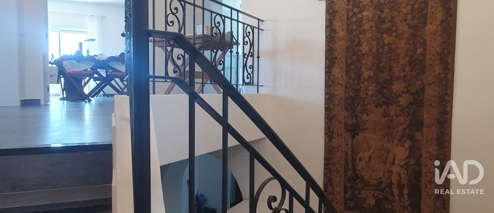 Casa de Campo T4 em Bensafrim e Barão de São João de 250 m²