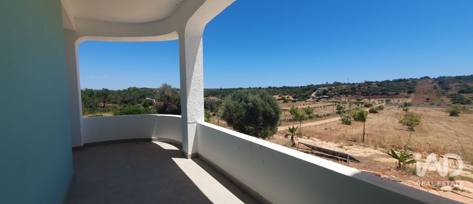 Casa de Campo T4 em Bensafrim e Barão de São João de 250 m²