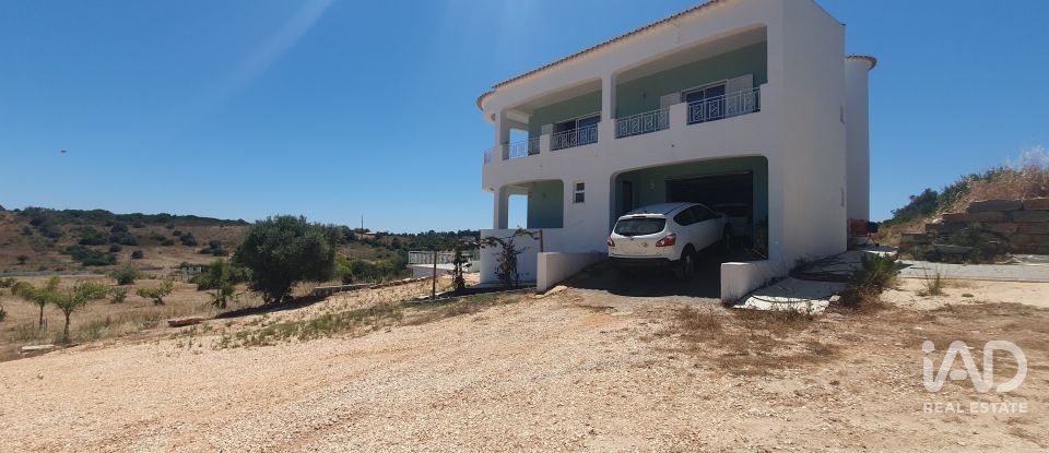 Casa de Campo T4 em Bensafrim e Barão de São João de 250 m²
