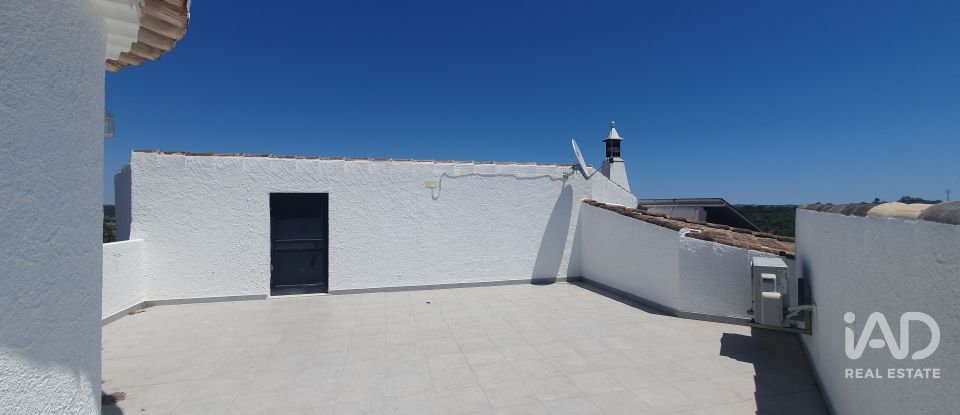 Casa de Campo T4 em Bensafrim e Barão de São João de 250 m²