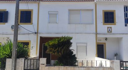 Terraced house T3 in Nossa Senhora da Conceição e São Bartolomeu of 184 m²