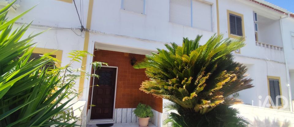 Moradia em banda T3 em Nossa Senhora da Conceição e São Bartolomeu de 184 m²