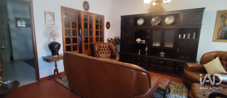 Moradia em banda T3 em Nossa Senhora da Conceição e São Bartolomeu de 184 m²