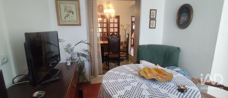 Moradia em banda T3 em Nossa Senhora da Conceição e São Bartolomeu de 184 m²