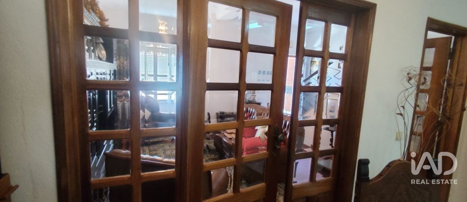 Moradia em banda T3 em Nossa Senhora da Conceição e São Bartolomeu de 184 m²