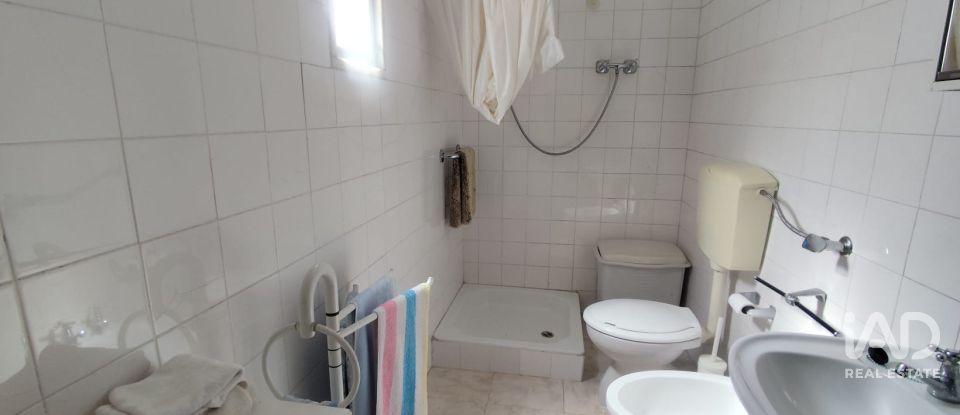 Moradia em banda T3 em Nossa Senhora da Conceição e São Bartolomeu de 184 m²