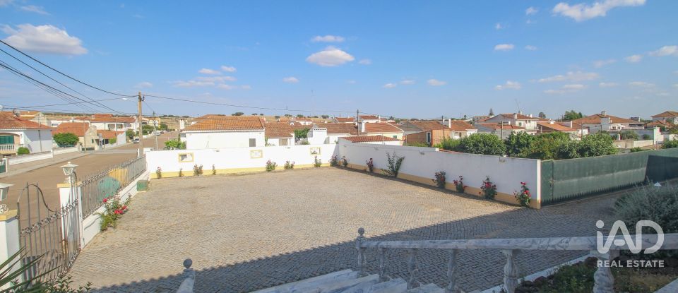 Surface diverse T6 à Terrugem E Vila Boim de 467 m²