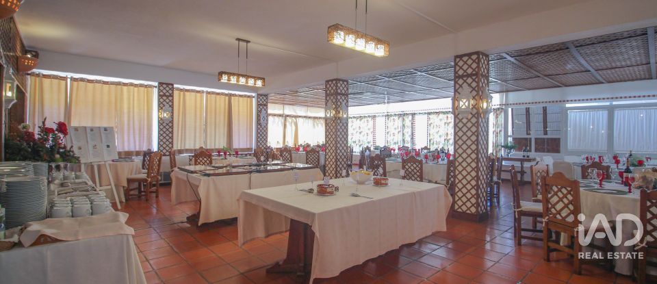 Surface diverse T6 à Terrugem E Vila Boim de 467 m²