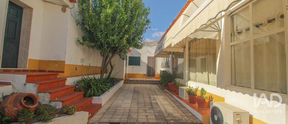 Surface diverse T6 à Terrugem E Vila Boim de 467 m²