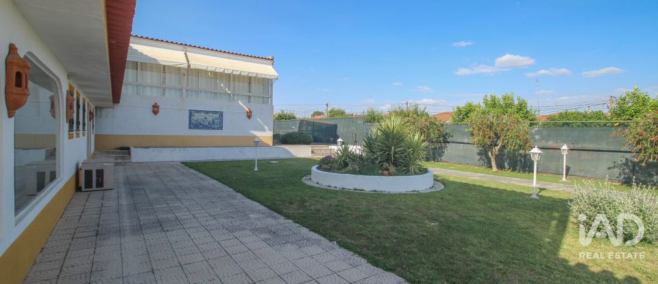 Surface diverse T6 à Terrugem E Vila Boim de 467 m²