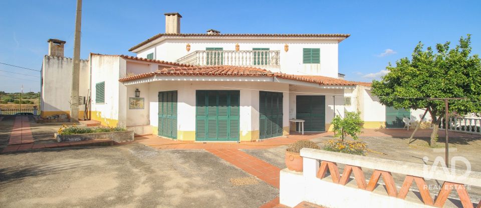 Surface diverse T6 à Terrugem E Vila Boim de 467 m²