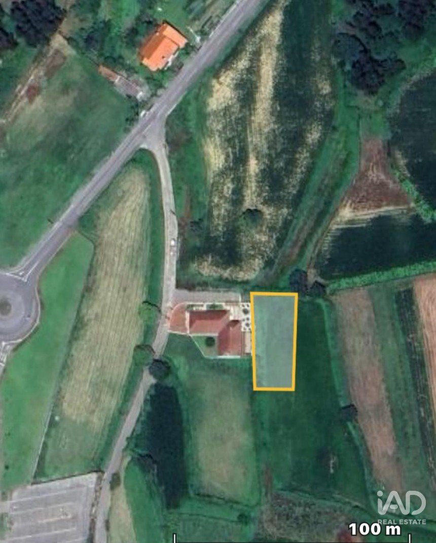 Terreno rústico em Antas de 890 m²