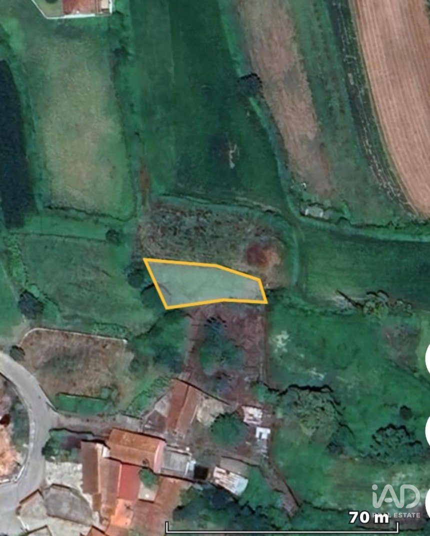 Terreno rústico em Antas de 270 m²