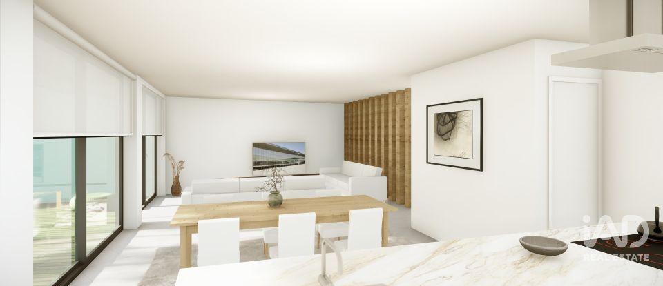 Moradia T4 em Mexilhoeira Grande de 200 m²