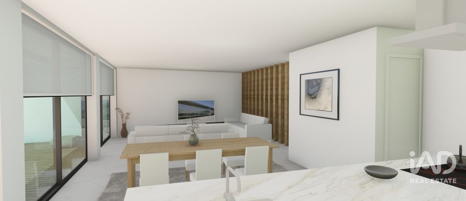 Moradia T4 em Mexilhoeira Grande de 200 m²