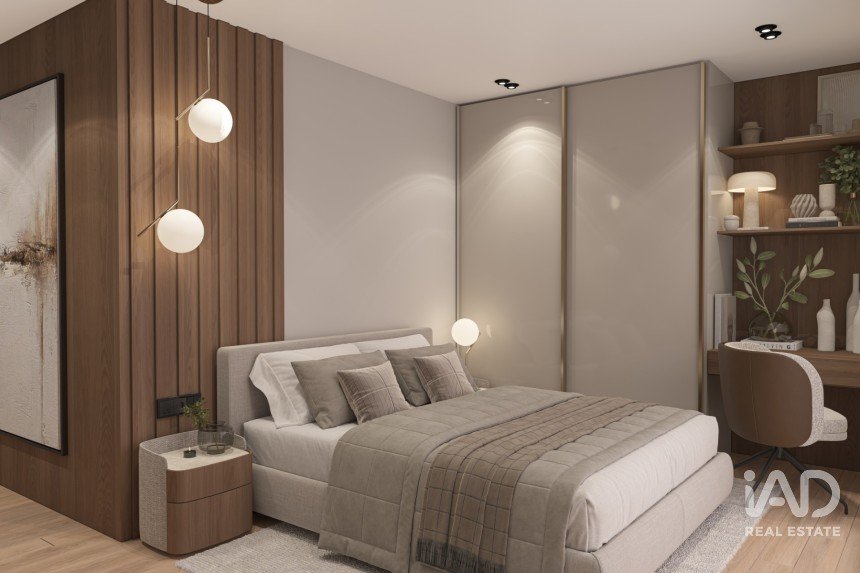 Apartamento T1 em São Martinho de 77 m²