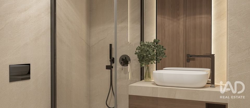 Apartamento T1 em São Martinho de 77 m²