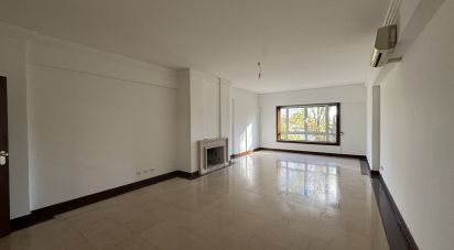 Appartement T3 à Lumiar de 145 m²