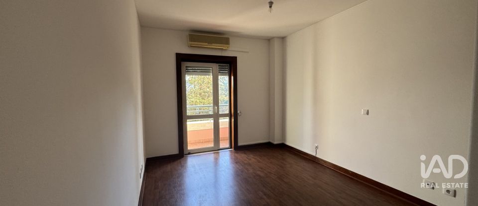 Apartment T3 in Lumiar of 145 m²