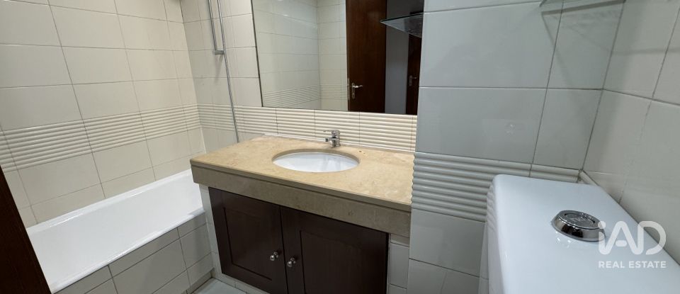 Apartment T3 in Lumiar of 145 m²