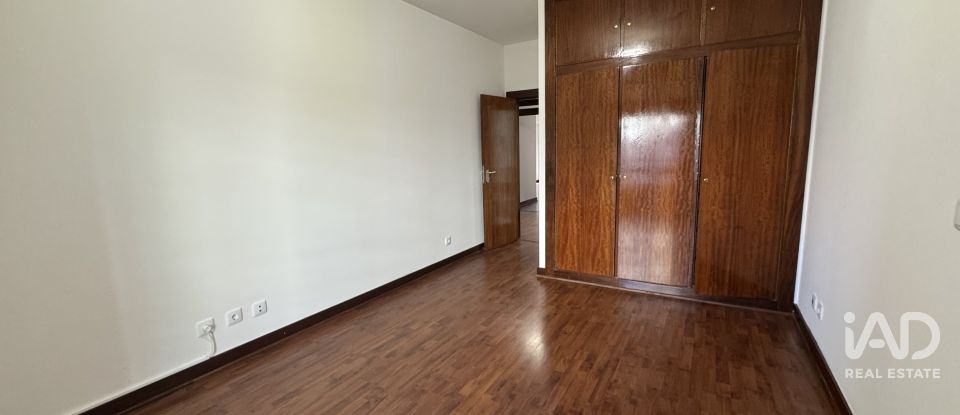 Apartment T3 in Lumiar of 145 m²