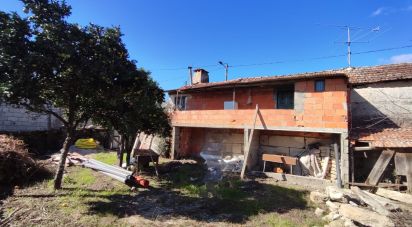 Lodge T3 in Moledo of 143 m²