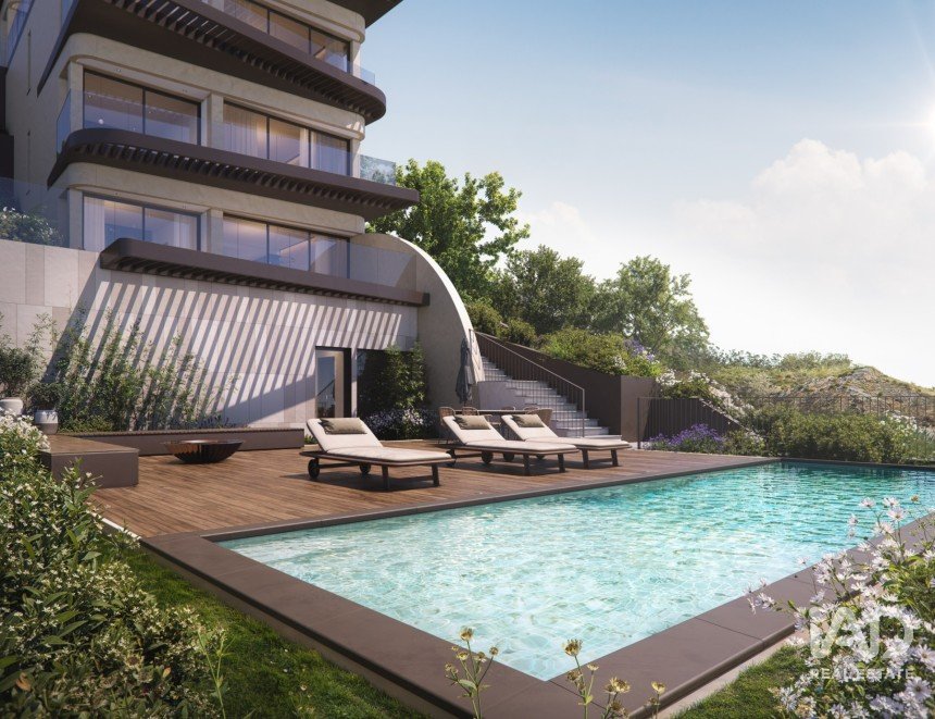 Apartamento T3 em São Martinho de 272 m²