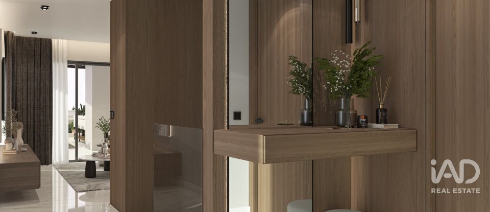 Apartamento T3 em São Martinho de 272 m²