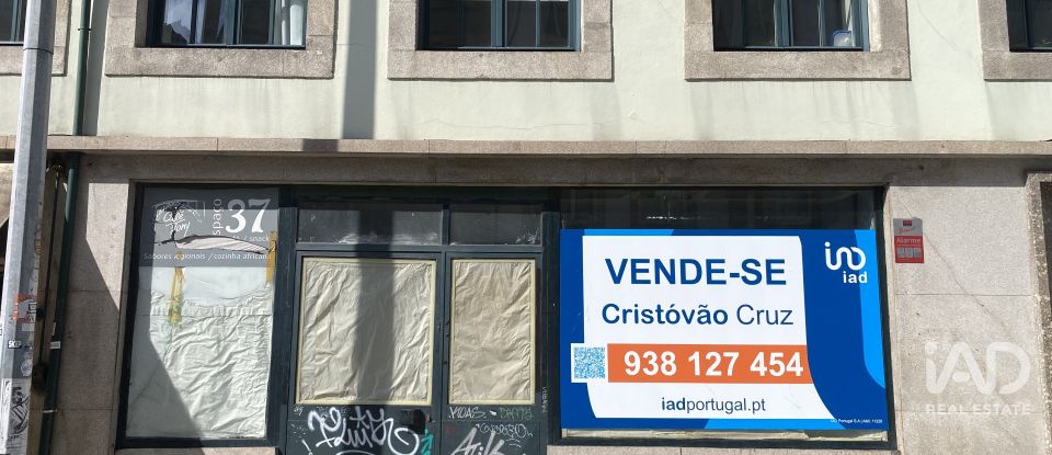Boutique/Local commercial à Cedofeita, Santo Ildefonso, Sé, Miragaia, São Nicolau e Vitória de 488 m²