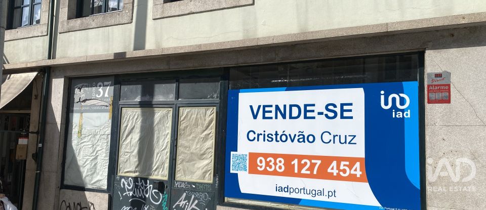 Boutique/Local commercial à Cedofeita, Santo Ildefonso, Sé, Miragaia, São Nicolau e Vitória de 488 m²