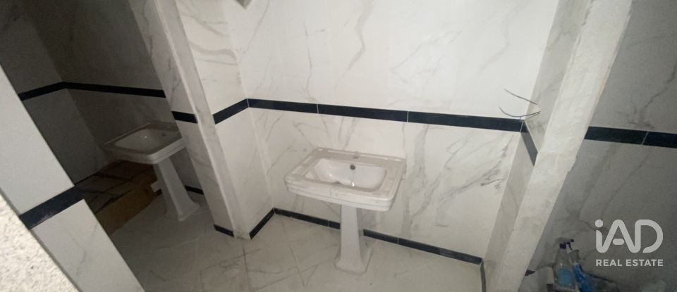 Boutique/Local commercial à Cedofeita, Santo Ildefonso, Sé, Miragaia, São Nicolau e Vitória de 488 m²