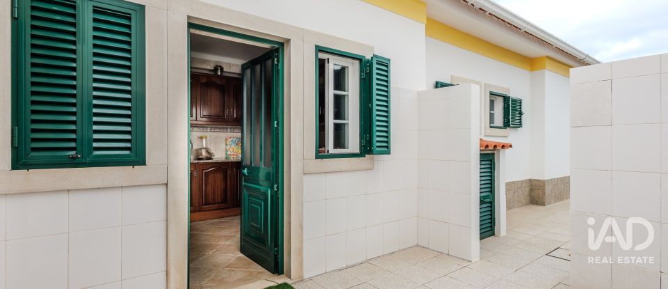 Moradia T3 em Sesimbra (Castelo) de 222 m²