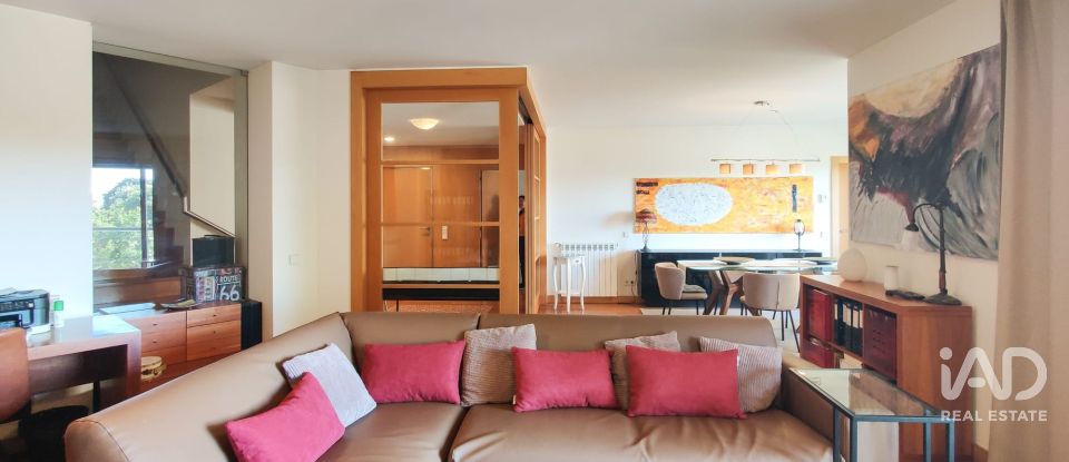 Duplex T3 em Lordelo Do Ouro E Massarelos de 173 m²