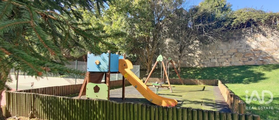 Duplex T3 em Lordelo Do Ouro E Massarelos de 173 m²