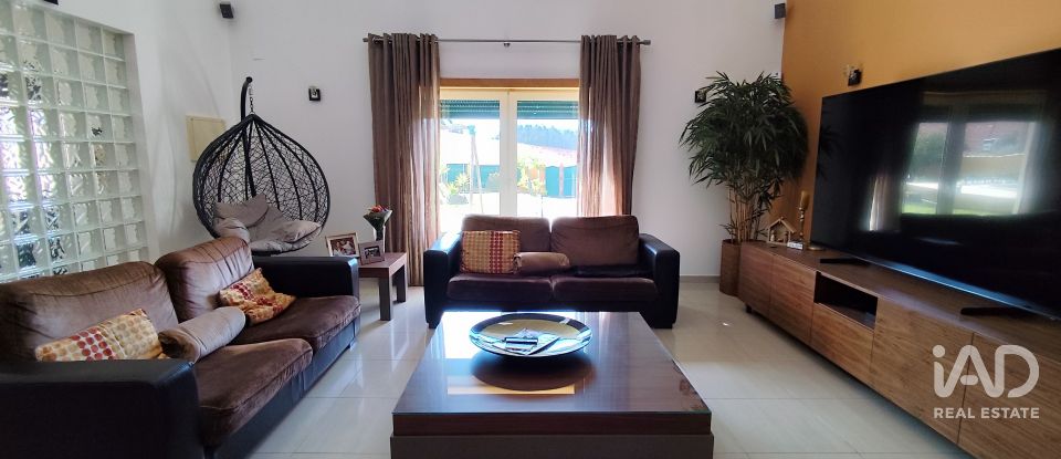 Herdade T5 em Lamas e Cercal de 372 m²