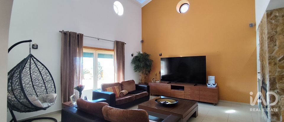 Herdade T5 em Lamas e Cercal de 372 m²