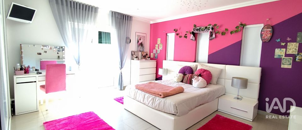 Herdade T5 em Lamas e Cercal de 372 m²